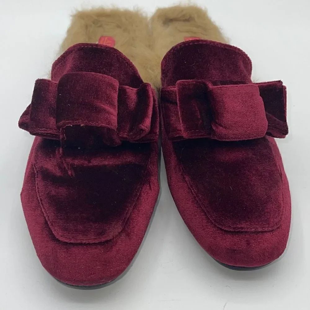 Catherine Malandrino Women's Mule Flats Furrow Faux Fur Velvet Ruby Red Size 8.5